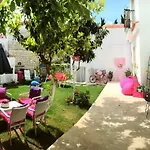 Umit Ev Alacati
